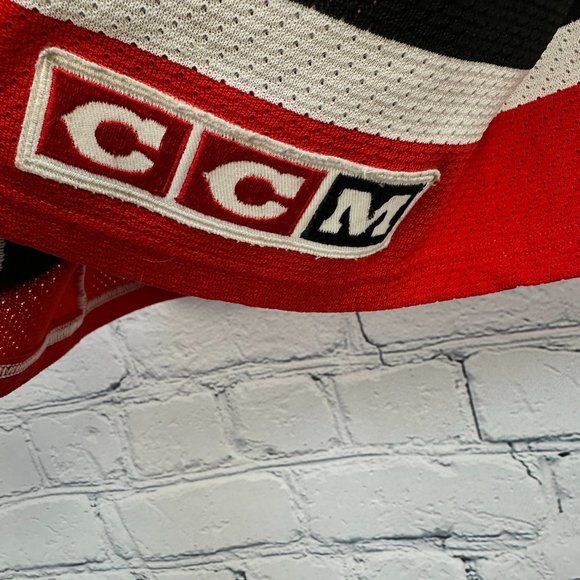 Vintage Maska CCM New Jersey Devils Martin Brodeur Hockey Jersey, Size Boys L/XL - Picture 5 of 7